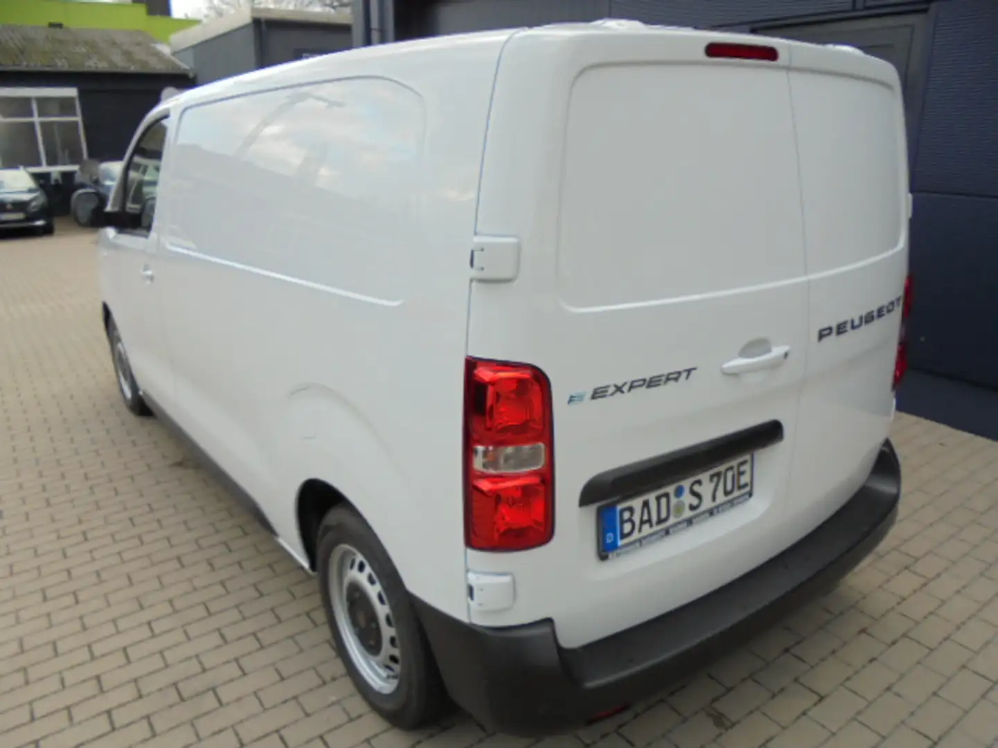 Peugeot Expert Kastenwagen standard 100 kW - 75 kWh Elektro Weiß - 2