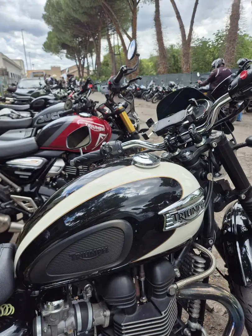 Triumph Bonneville T100 black special Nero - 1