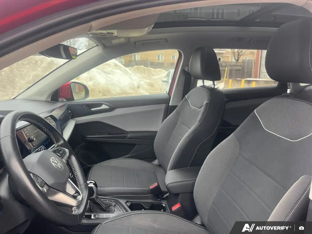 Volkswagen Taos снимка Volkswagen Taos