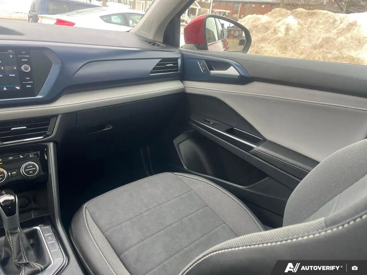 Volkswagen Taos снимка Volkswagen Taos