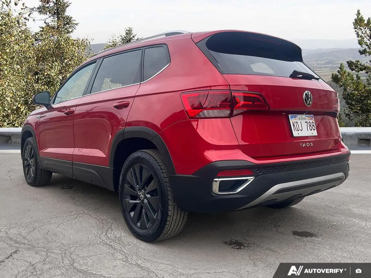 Volkswagen Taos снимка Volkswagen Taos
