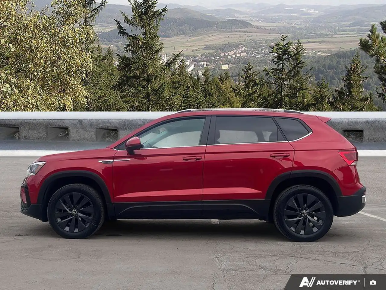 Volkswagen Taos снимка Volkswagen Taos