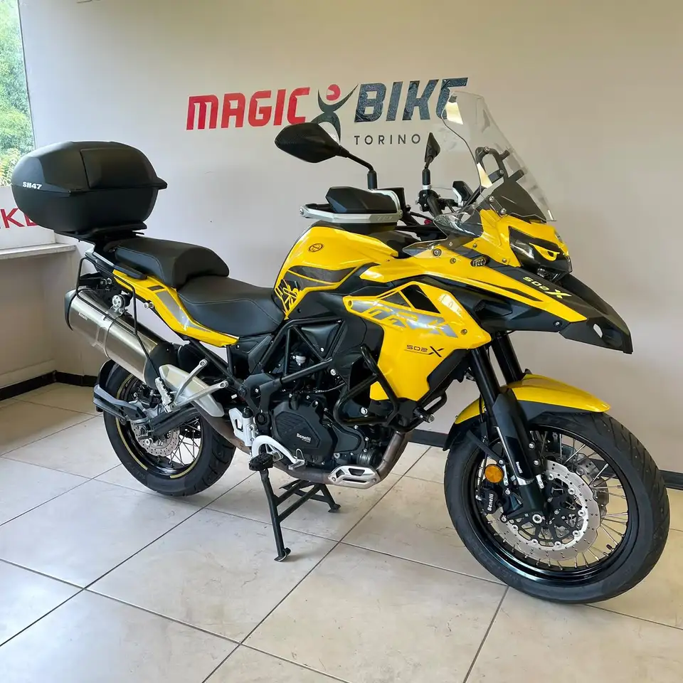 Benelli TRK 502