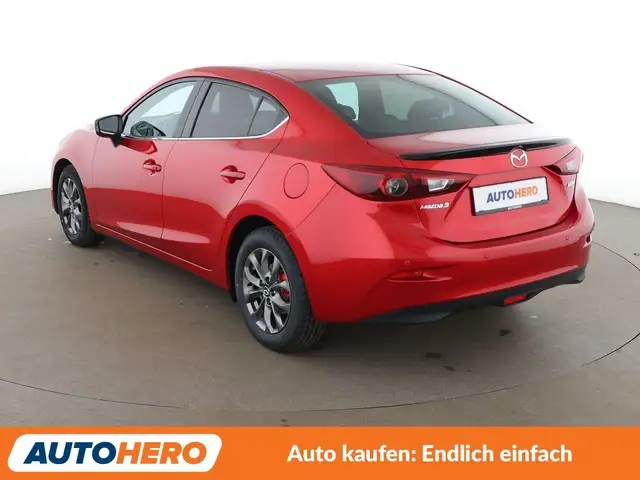 Mazda Mazda3 view 4