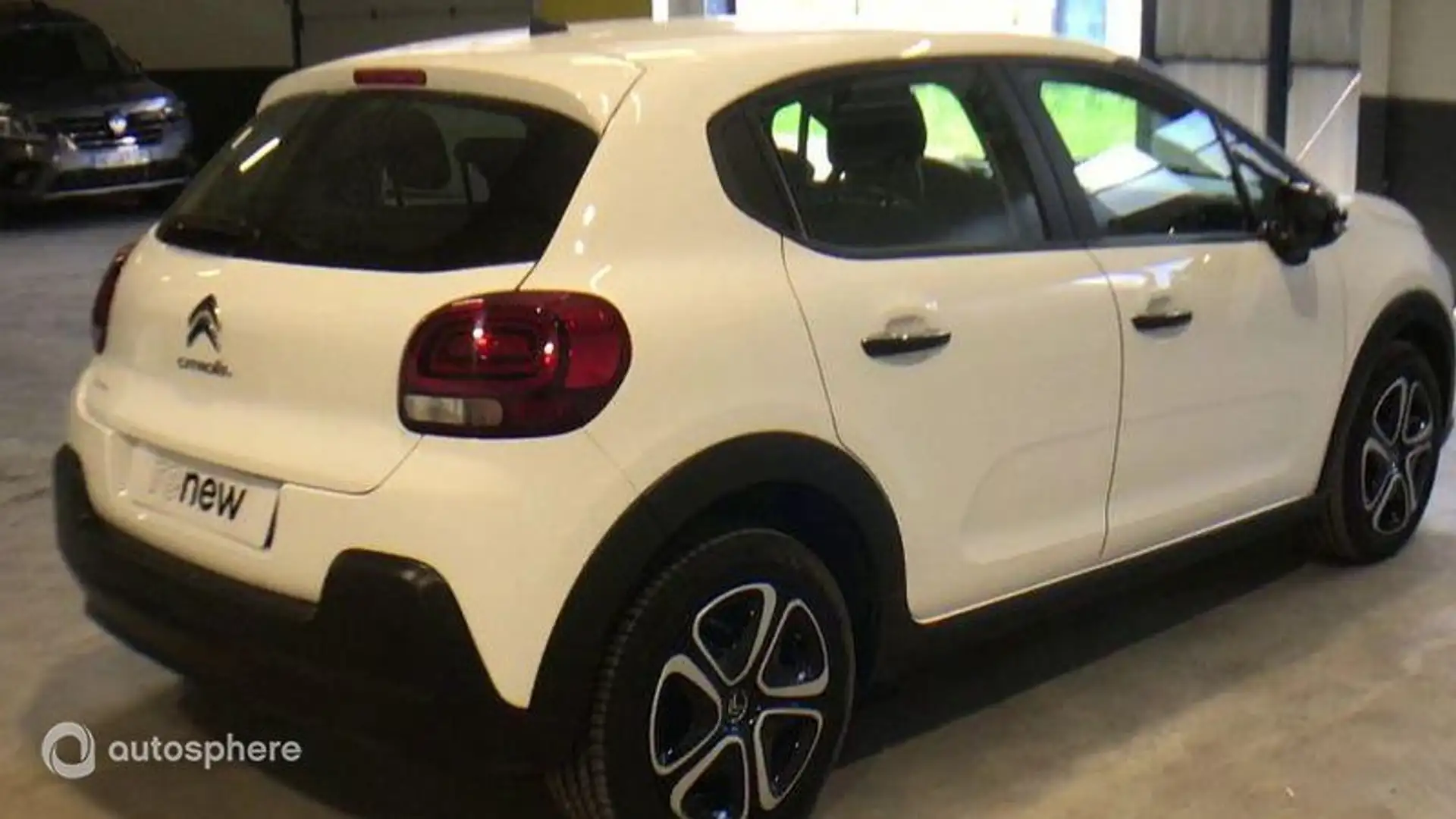 Citroen C3 1.2 PureTech 83ch S\u0026S Shine - 2