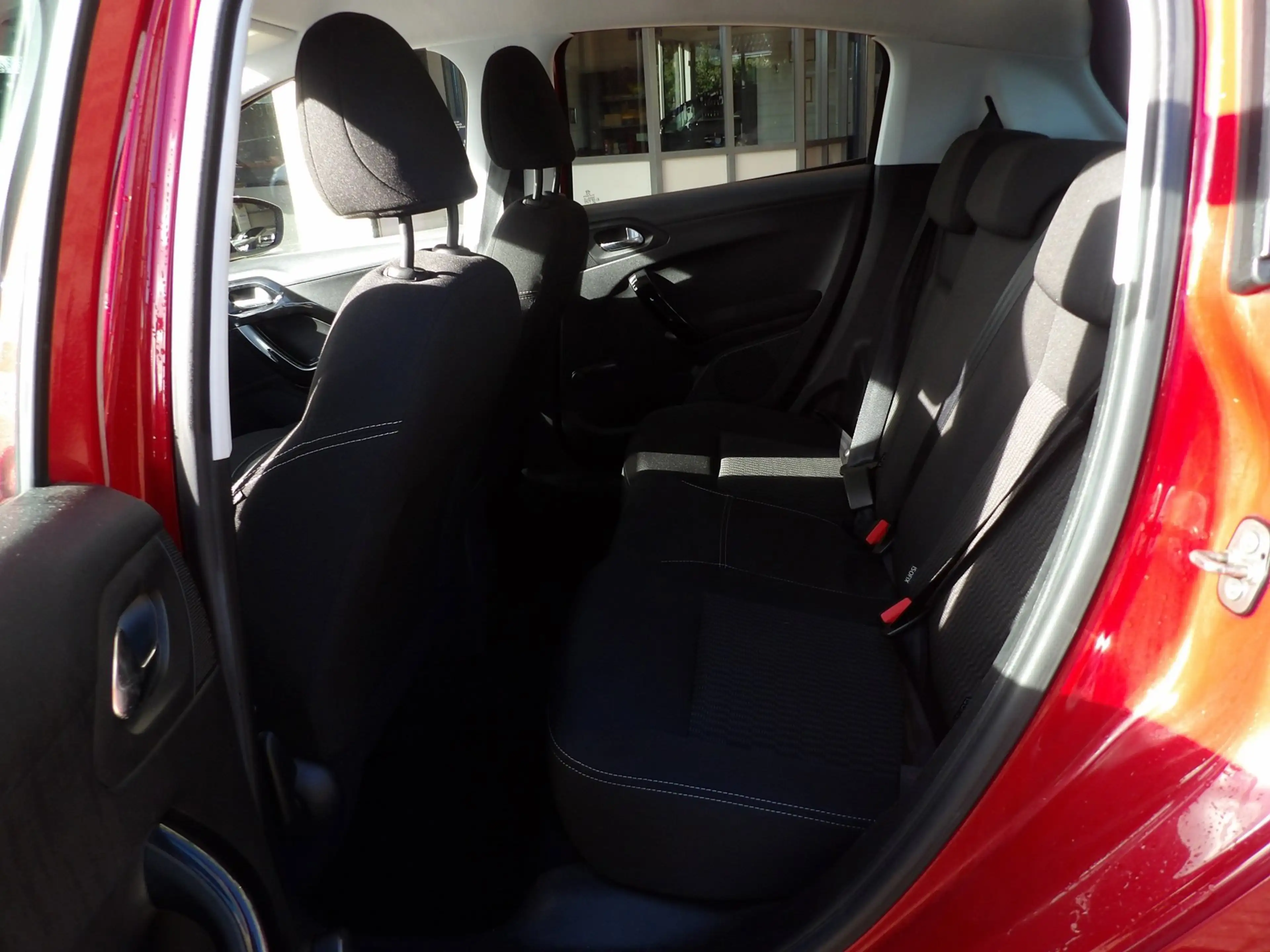 Peugeot 208 1.2 PureTech Blue Lion NAVI-CRUISE-TREKHAAK-BOVAG — photo 11
