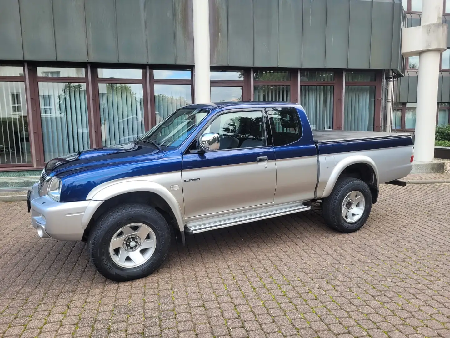 Mitsubishi L200 L200 Pick Up 4x4 Magnum Nur 125 Tkm-DPF-AHK ! - 2