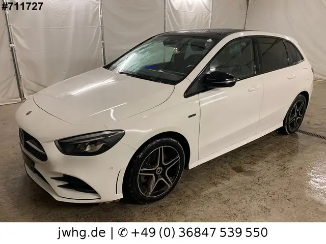 Mercedes-Benz B 250 e 2x AMG Line Widescreen Pano NightP Kam