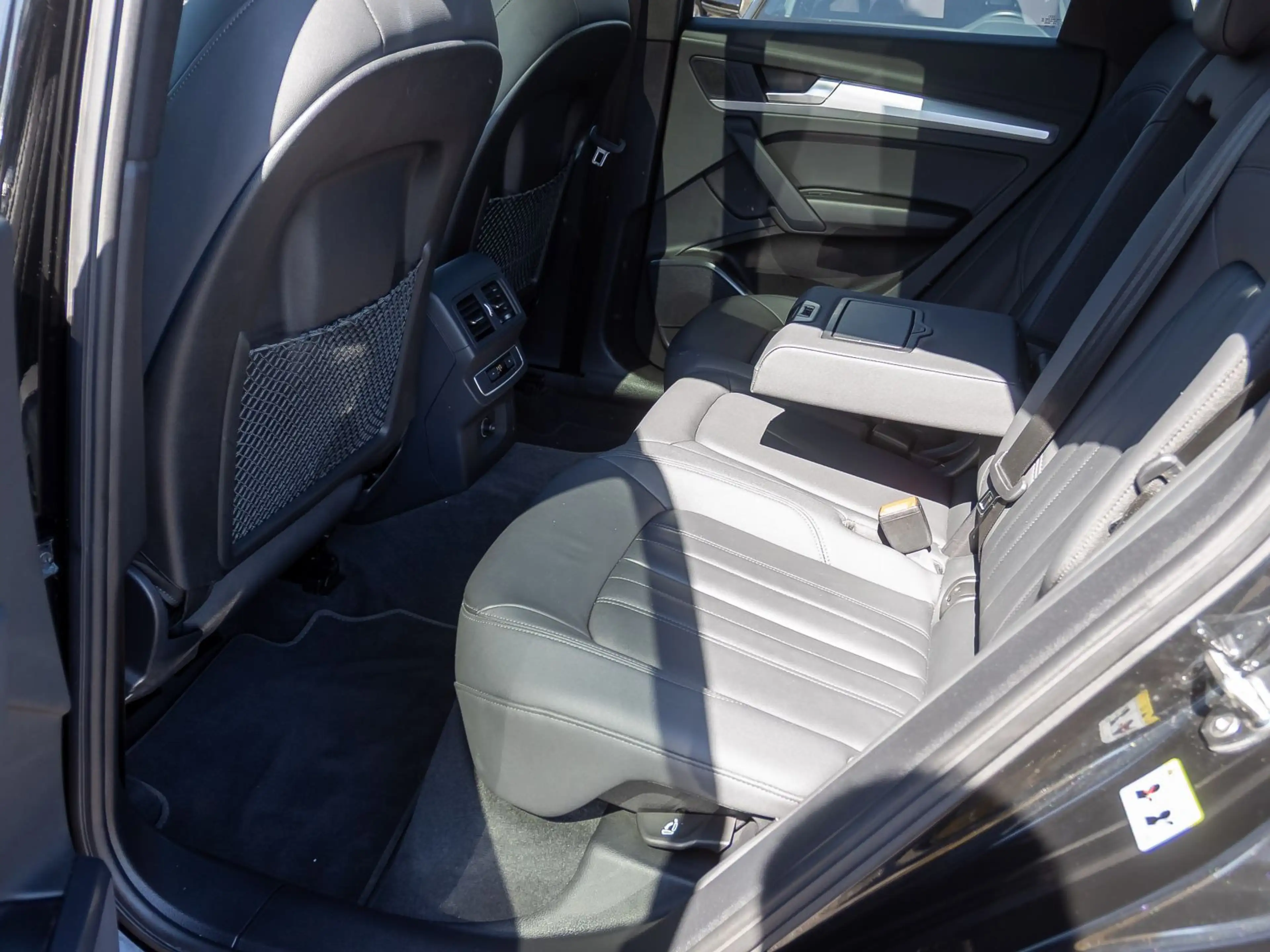Audi Q5 advanced 40TDI qu. Stronic LED AHK — photo 21
