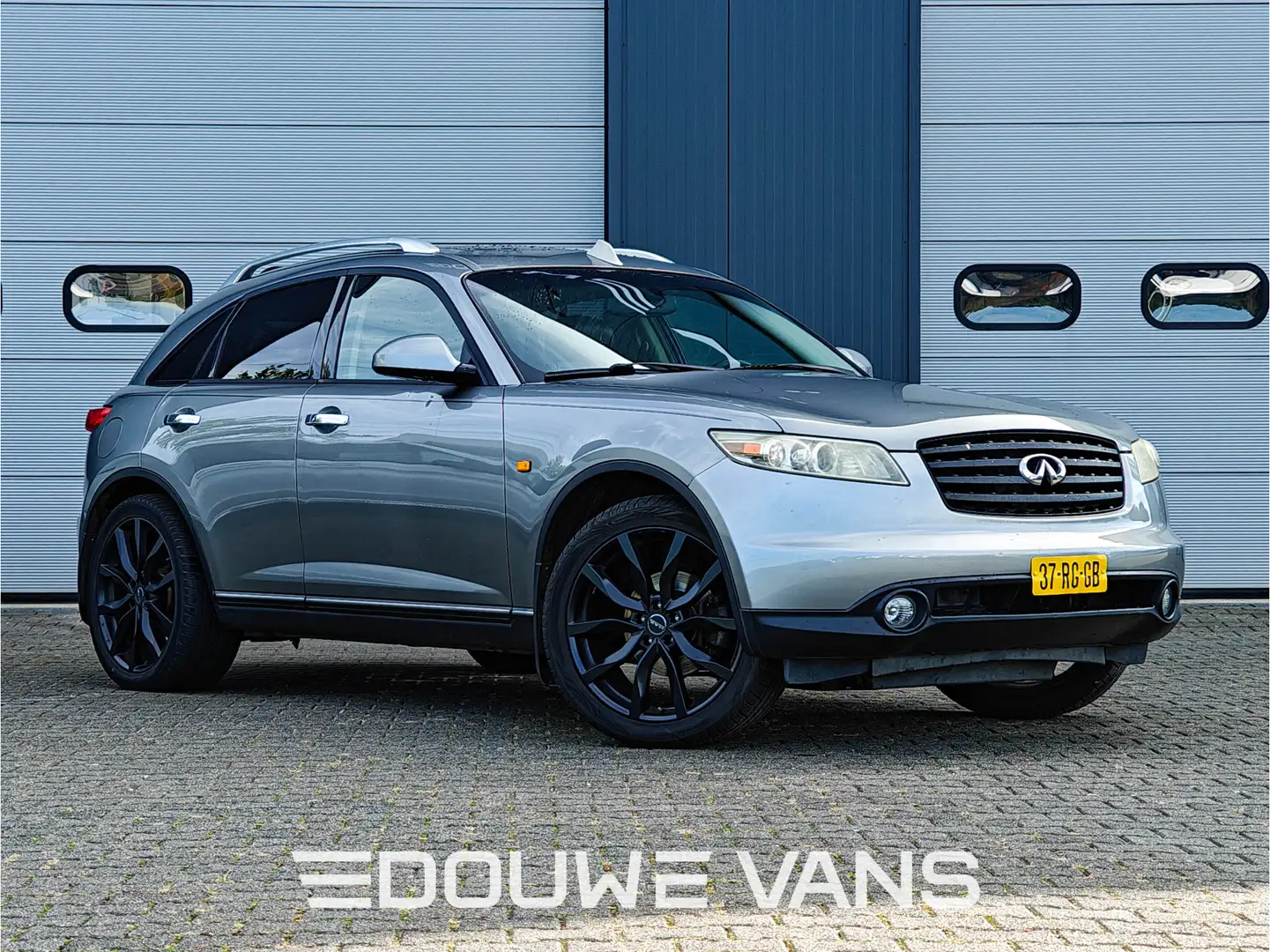 Infiniti FX 45 4.5 V8 AWD Automaat BOSE Audio Memory Xenon Pan Grau - 1