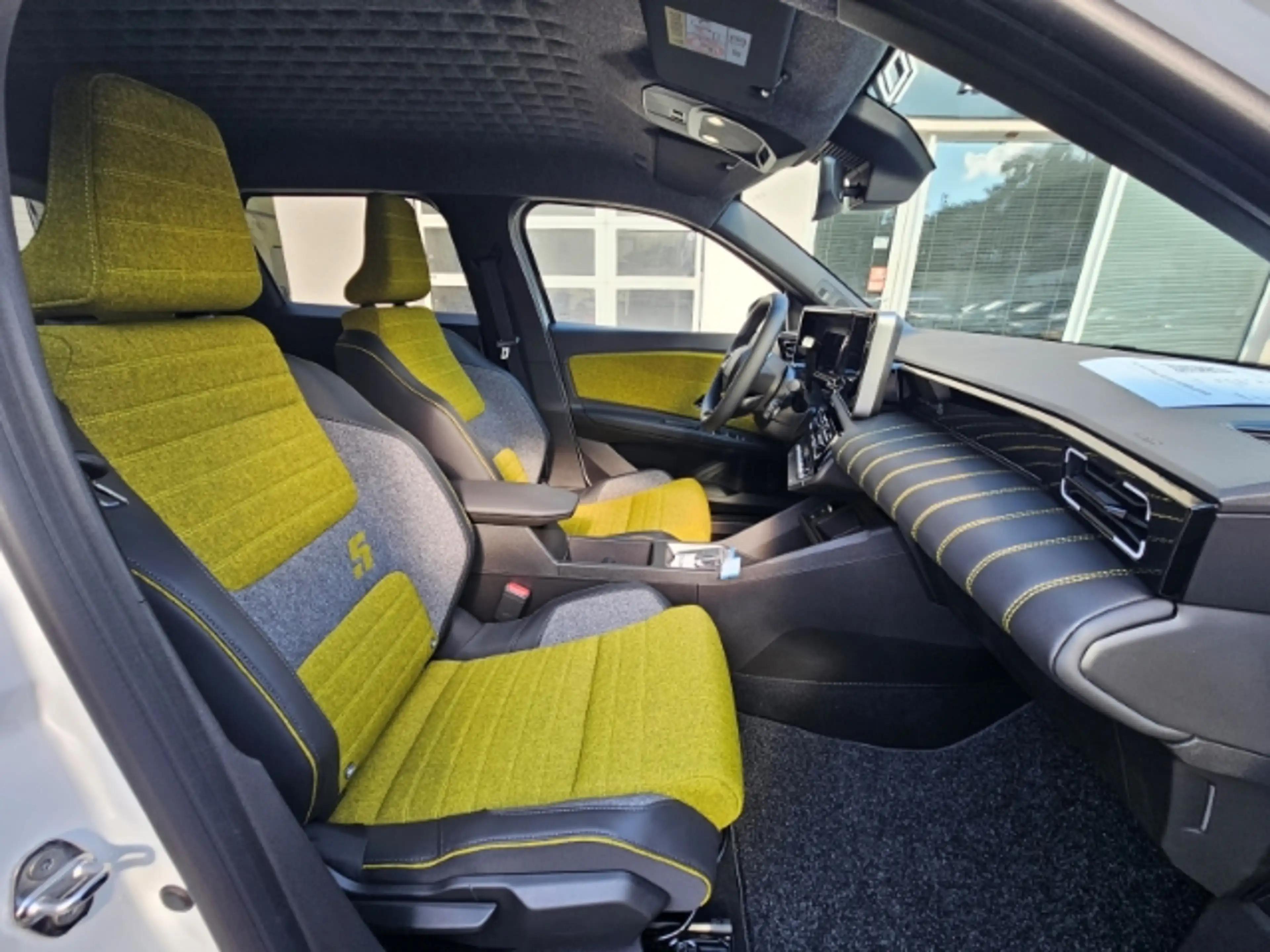 Renault R 5 Electric 120 Urban Range Iconic Five — photo 7
