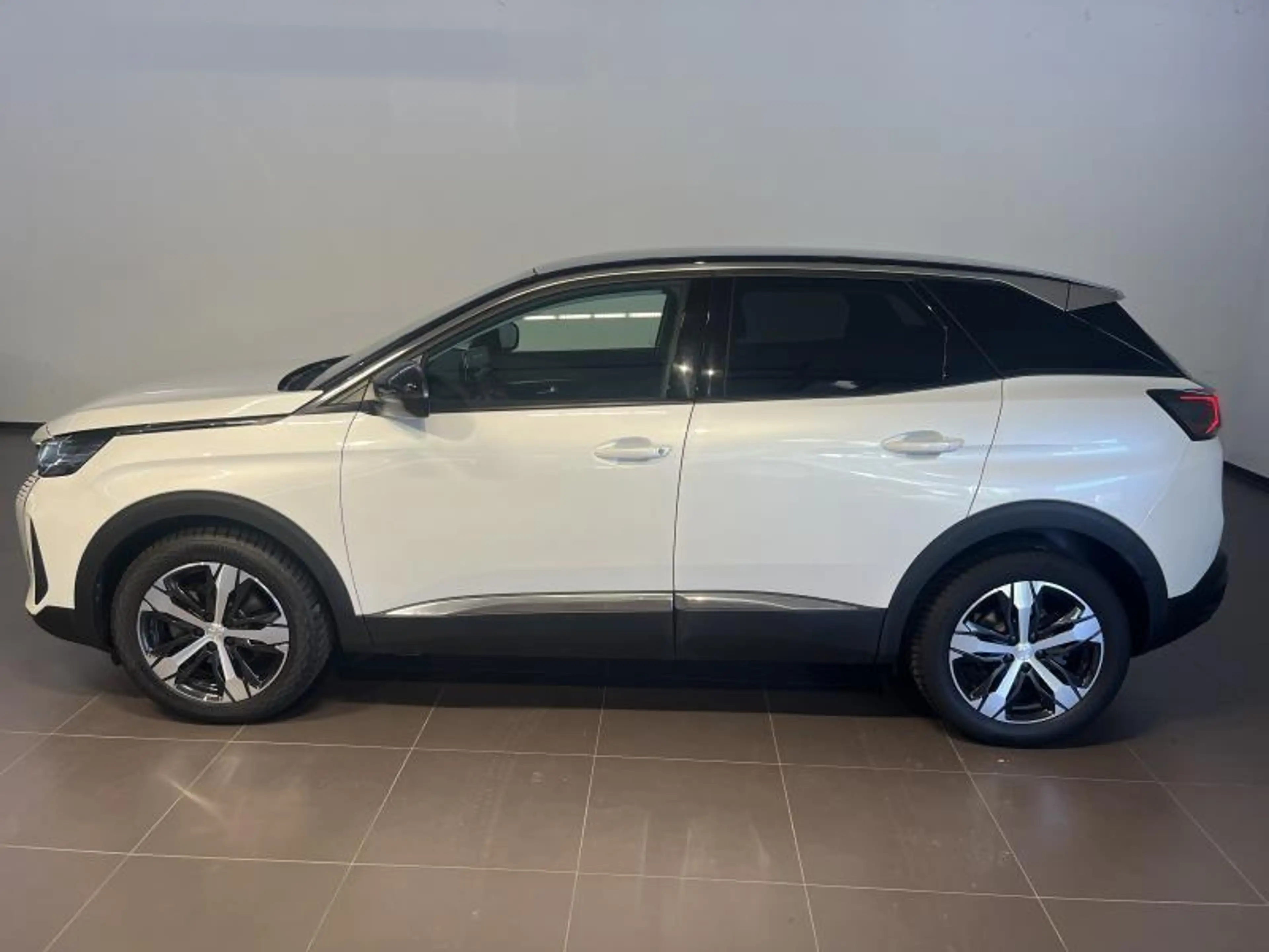 Peugeot 3008 ALLUREPACK — photo 4