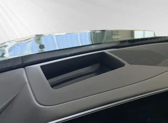 BMW M5 view 8