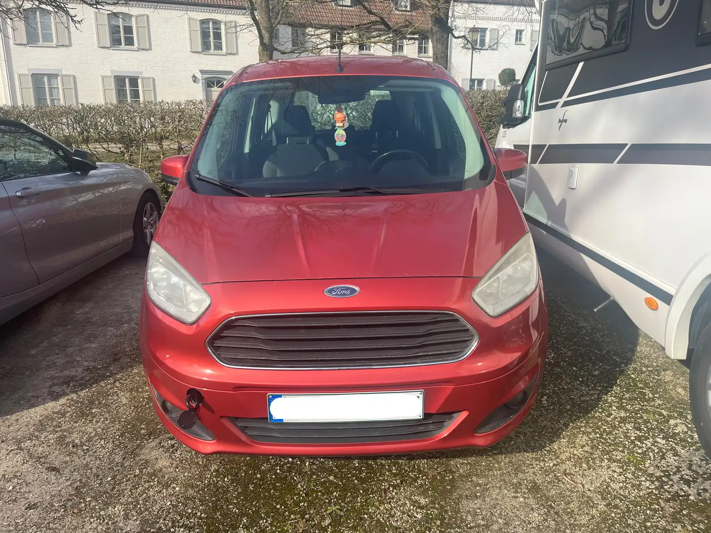 Ford Tourneo Courier 1.0 EcoBoost Trend Rosso - 2