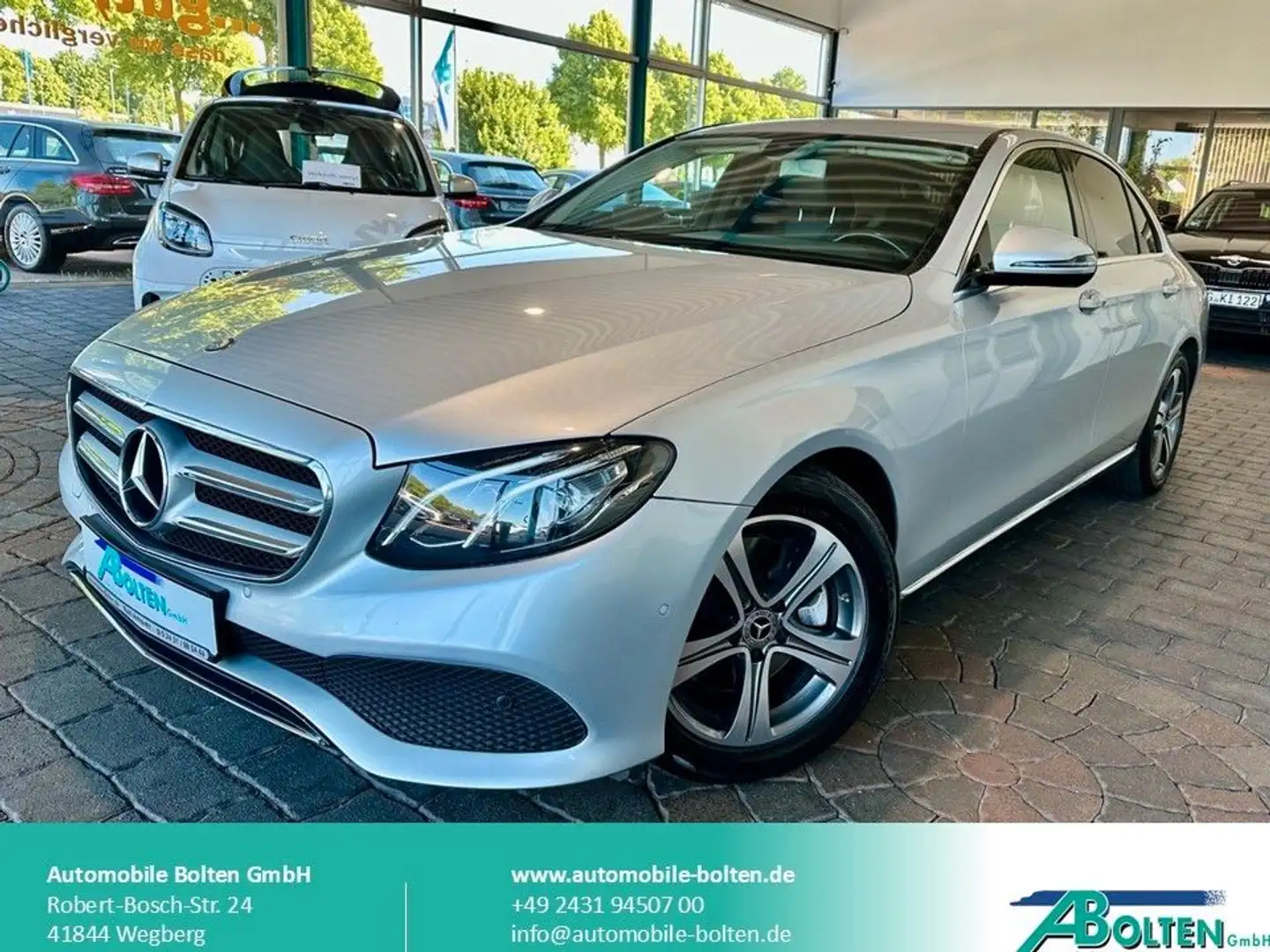 Mercedes-Benz E 200 d Lim. Avantgarde Memory-Kamera-LED Rojo - 1