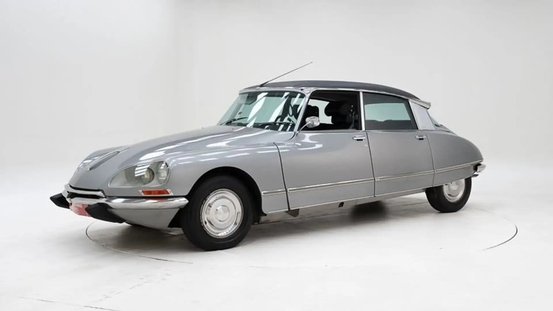 Citroen DS 23 IE Semi Pallas '73 CH5674 Grijs - 1