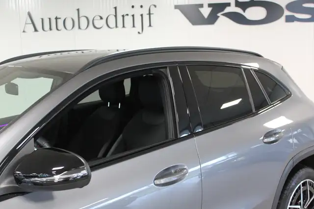 Mercedes-Benz Eqa view 13
