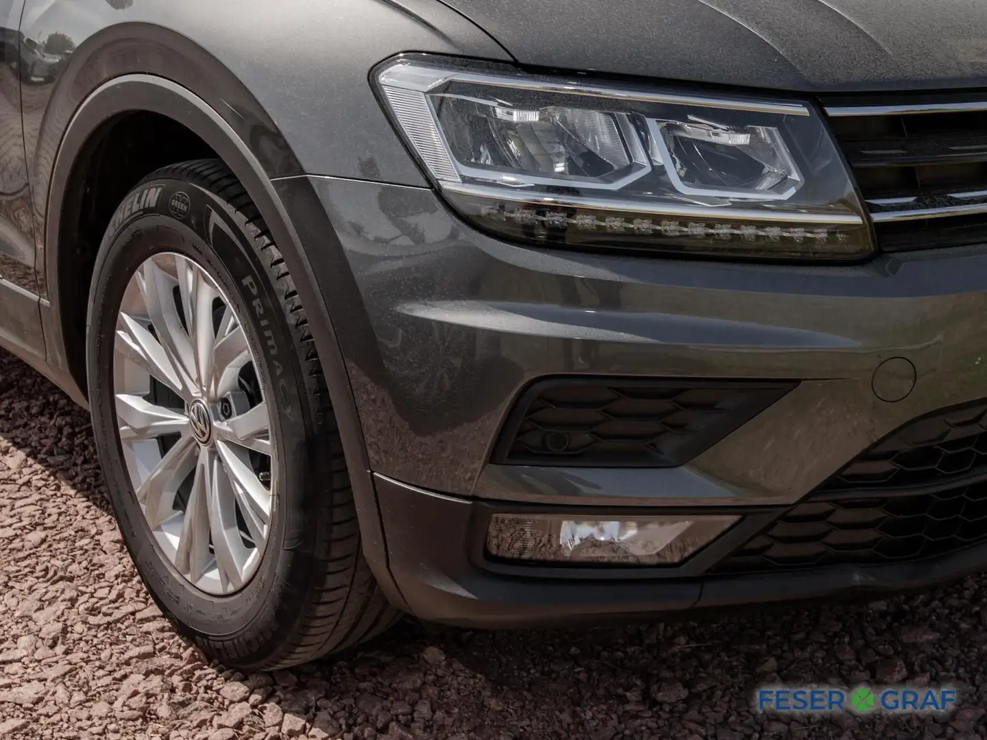 Volkswagen Tiguan 1.5 TSI LED/GRA/NAVI/Tel/Nebel/PDC Grau - 2