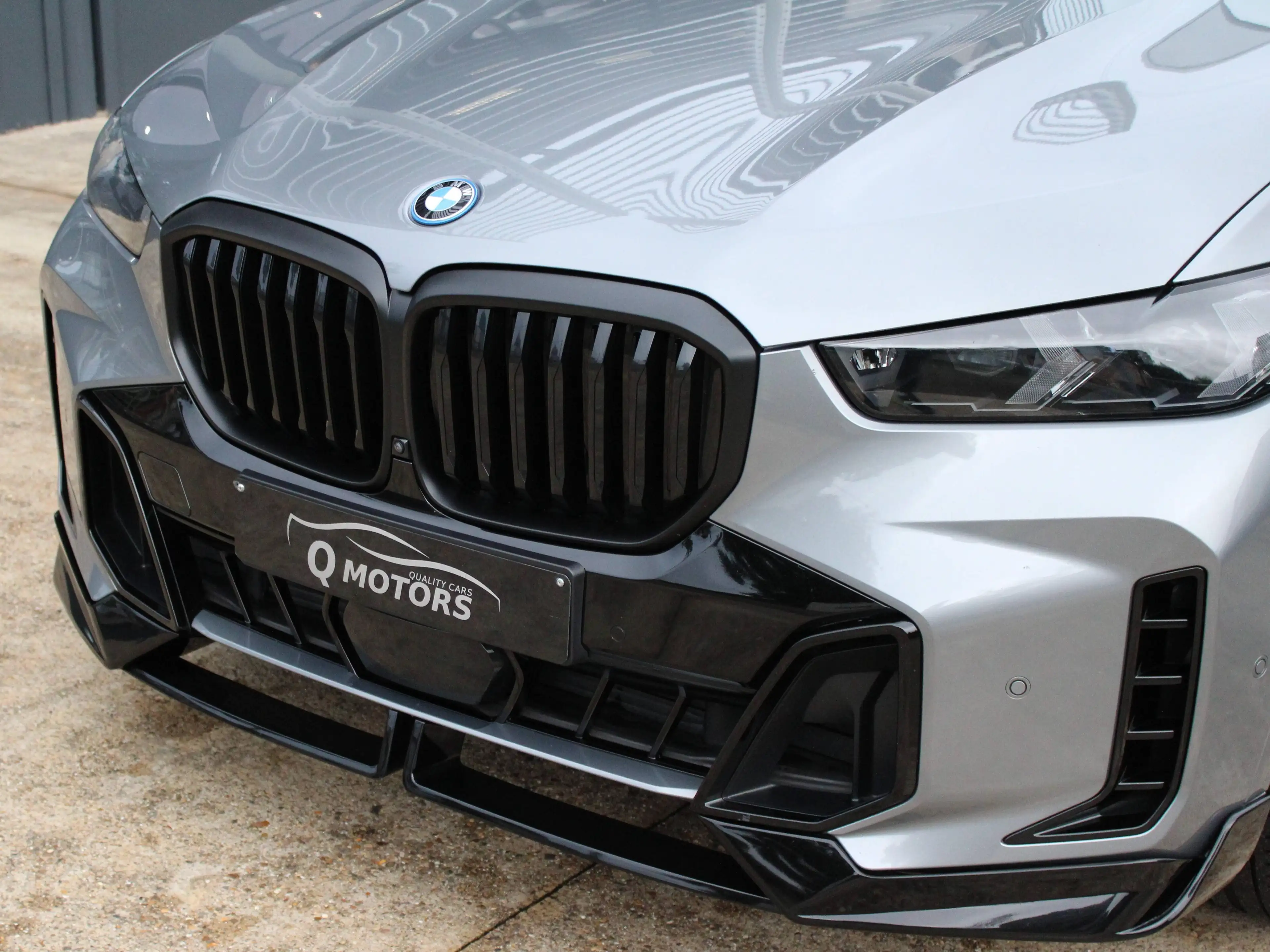 BMW X5 PHEV  xDrive50e/LED/360/KEYLESS/PANO/ACC/HUD/HARMAN KARDON/CARPLAY — photo 5