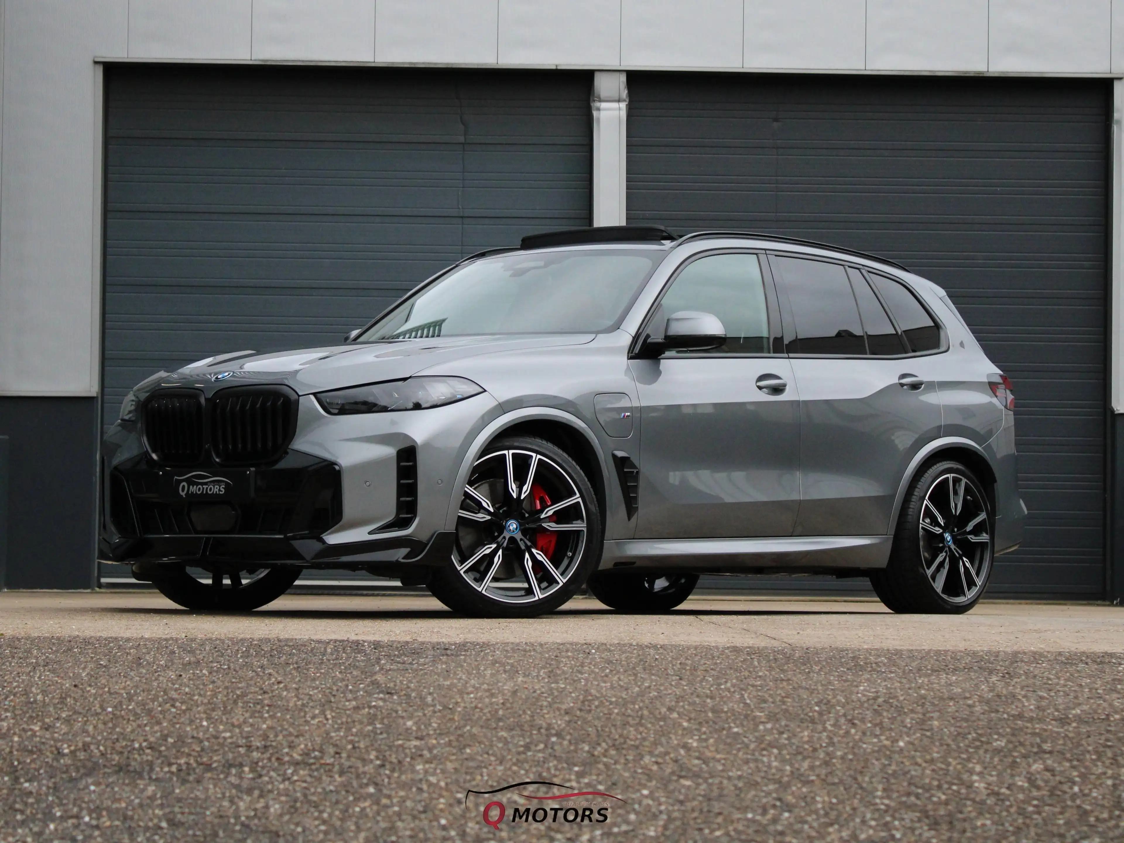 BMW X5 PHEV xDrive50e/LED/360/KEYLESS/PANO/ACC/HUD/HARMAN KARDON/CARPLAY