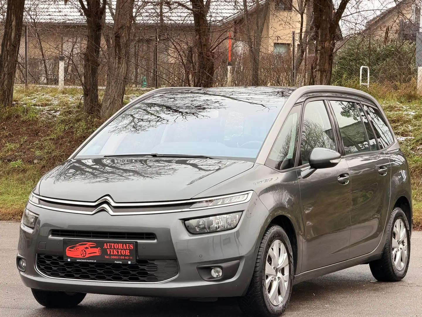 Citroen Grand C4 Picasso 1.6 Blue-HD*Garantie,Automatik,Service heft* Grau - 1