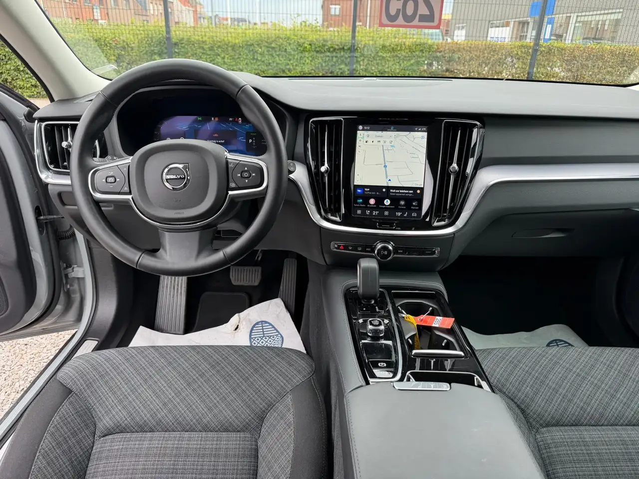 Volvo V60 2.0 T6 AWD PHEV Core Bright*TREKHAAK*LED*APPLE-CARPLAY*CAMERA*BTW*, миниатюра 17