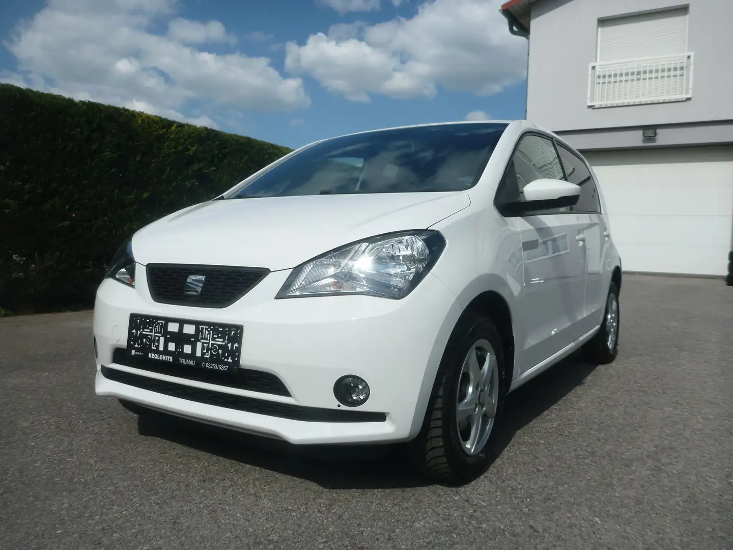 SEAT Mii electric 36,8kWh PLUS 5TÜRER PARKPILOT AKTION Weiß - 1