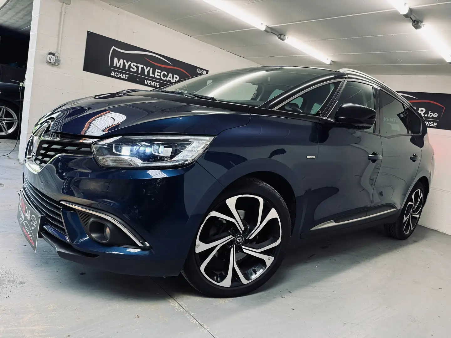 Renault Scenic Scenic 1.5dCi Bose Edition, 7 places, garantie 1an Bleu - 1