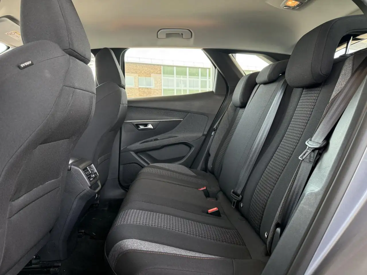 Peugeot 3008 3008 — photo 16