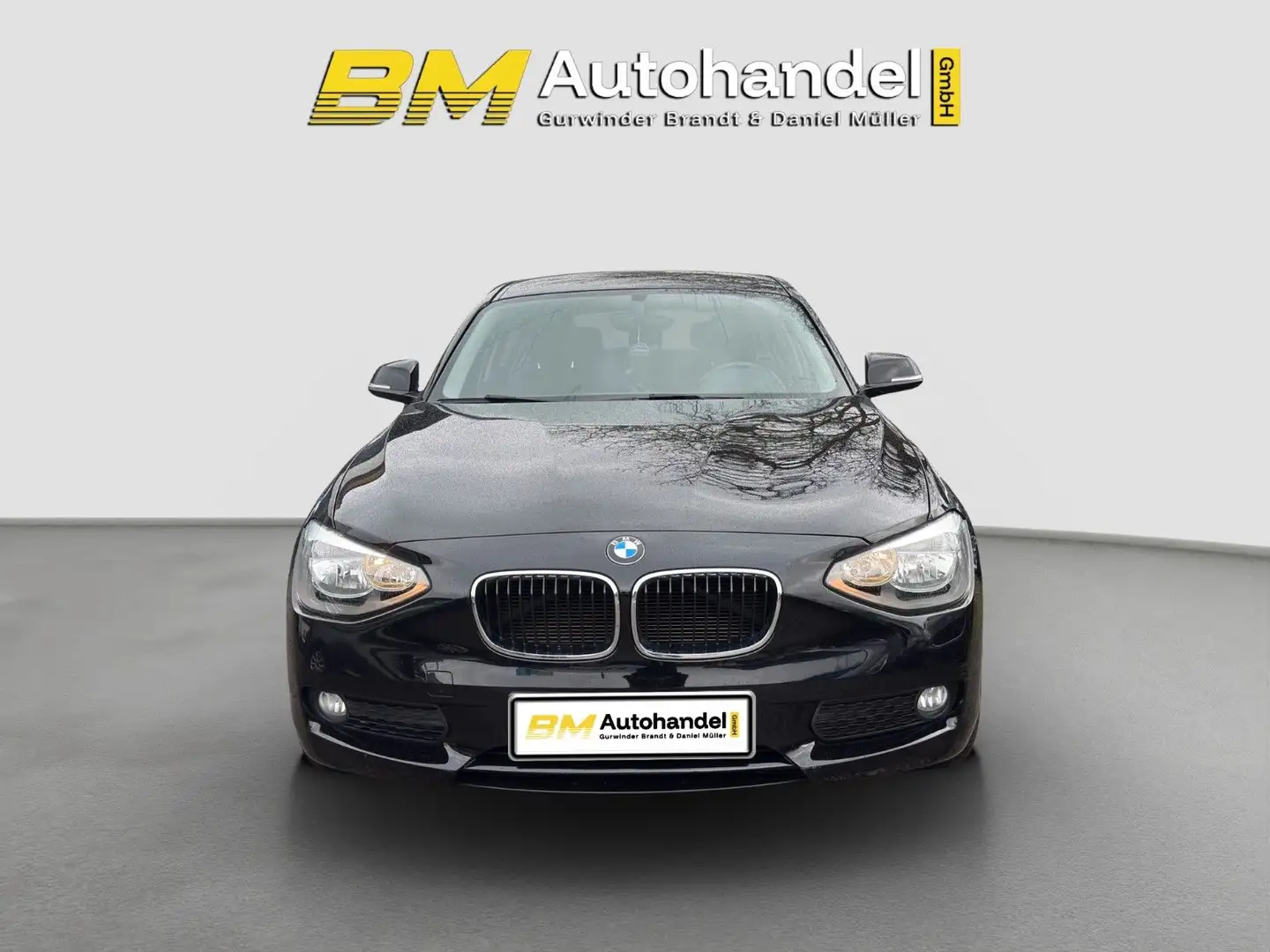 BMW 114 i 5Türig *Limo*SHZ*PDC*Klima*BBS*1.Hand* Noir - 2