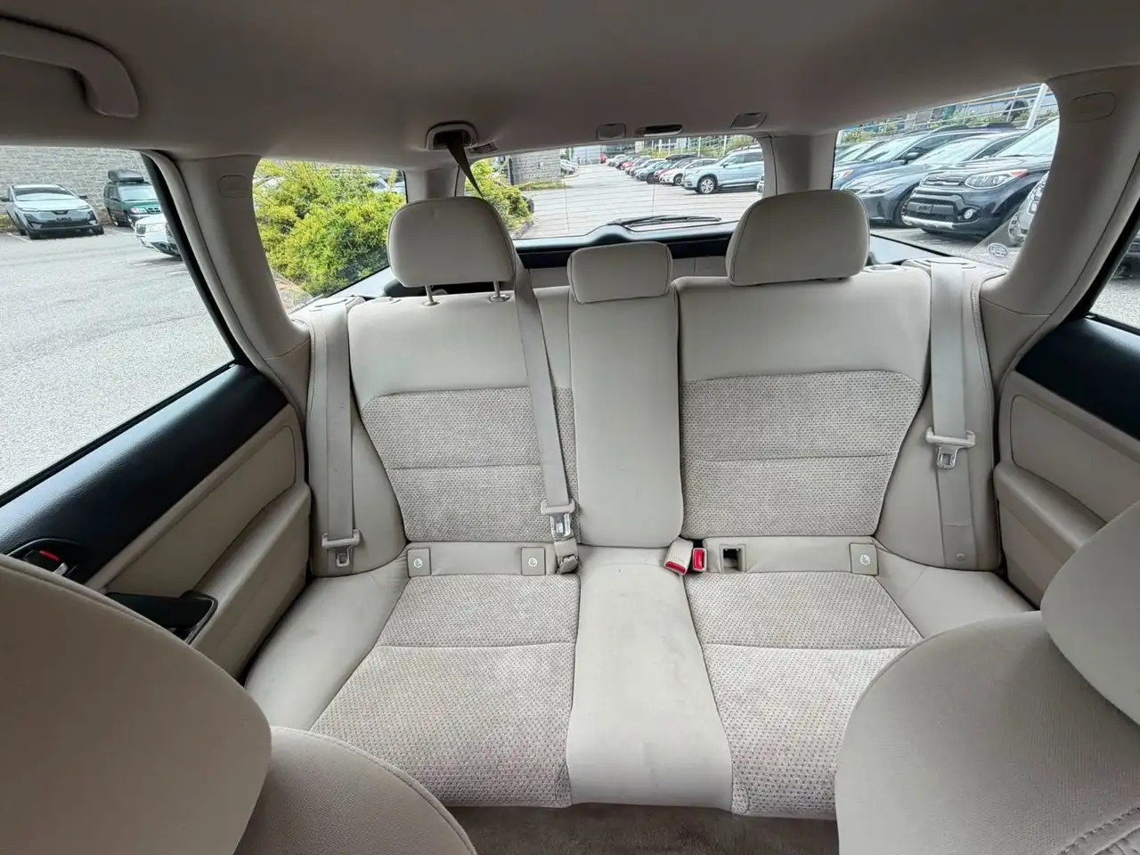 Subaru OUTBACK снимка Subaru OUTBACK