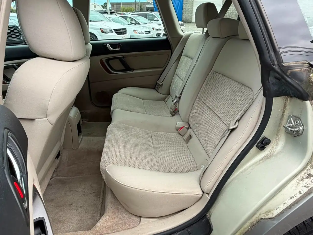Subaru OUTBACK снимка Subaru OUTBACK