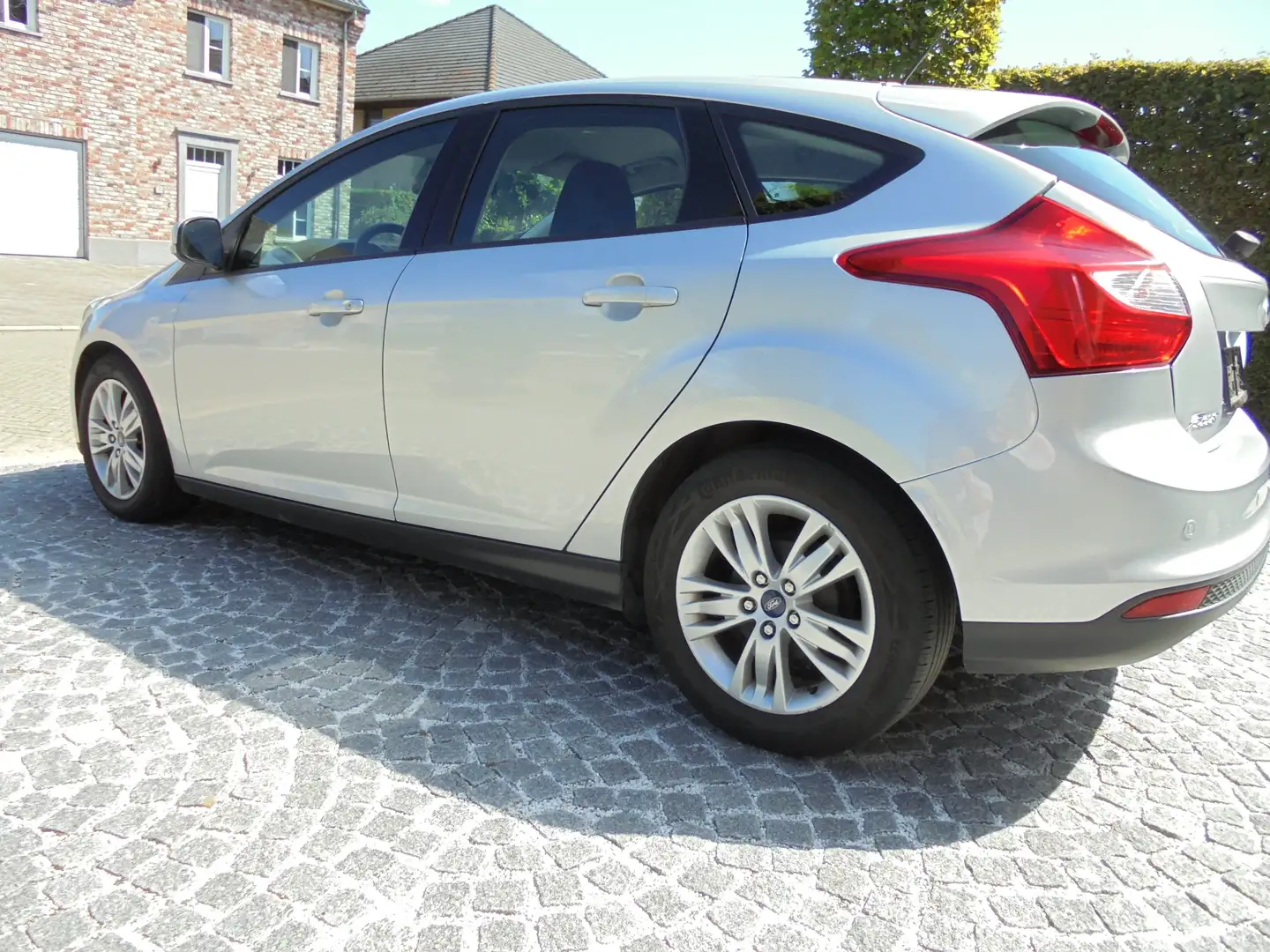 Ford Focus 1.6 TDCi DPF 95pk/AIRCO/GEKEURD V VERKOOP/CAR-PASS Ezüst - 1