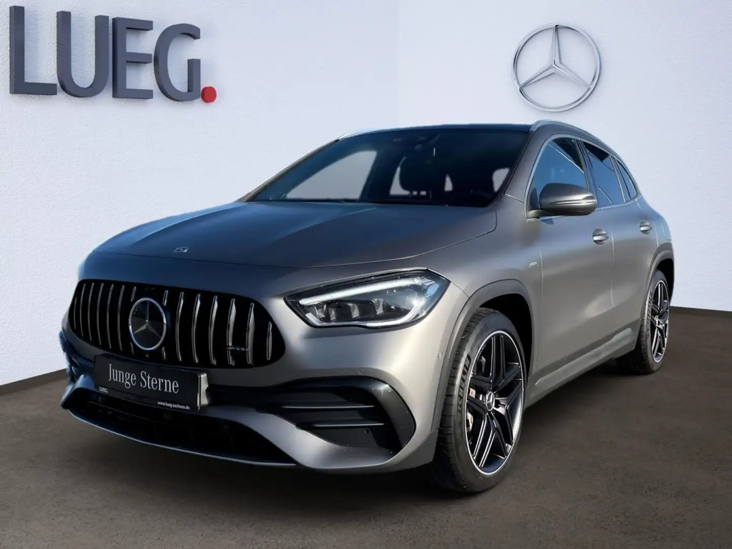 Mercedes-Benz GLA 35 AMG AMG GLA 35 4M AMG+INFOTAINMENT+PANODACH+SURROUND Gris - 2