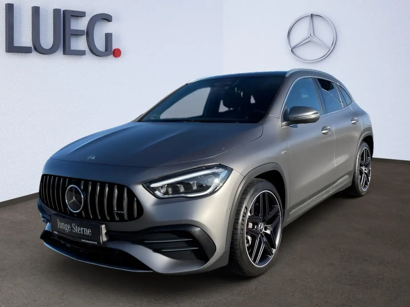 Mercedes-Benz GLA 35 AMG AMG GLA 35 4M AMG+INFOTAINMENT+PANODACH+SURROUND Gris - 1