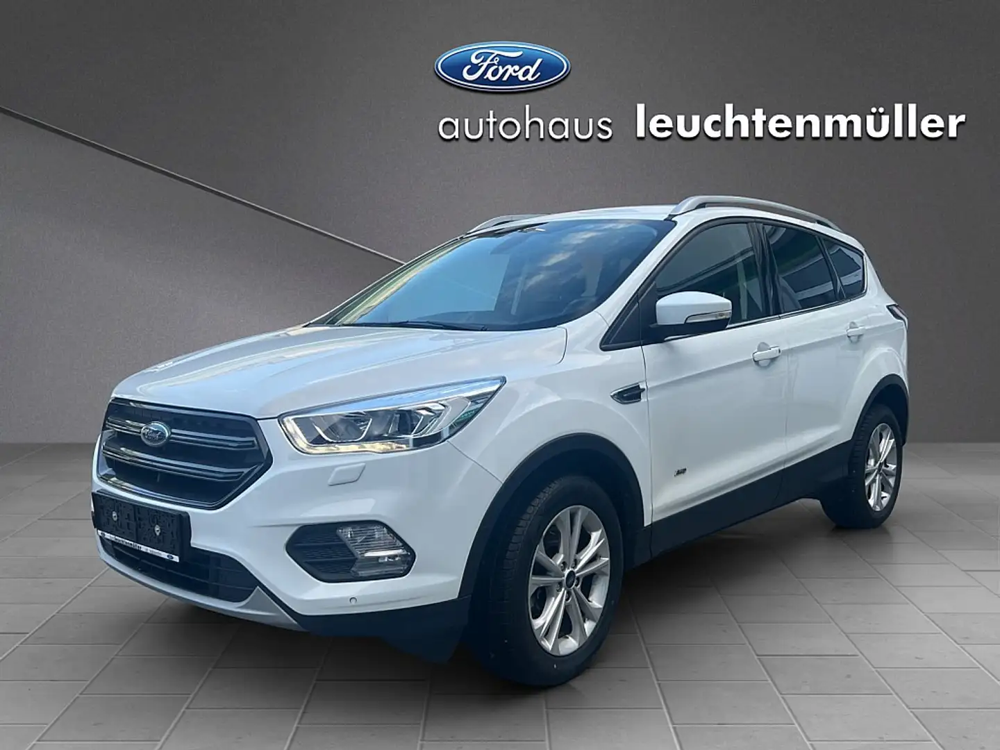 Ford Kuga 2,0 TDCi Titanium Start/Stop, 6 Schaltgetriebe,... Blanc - 1