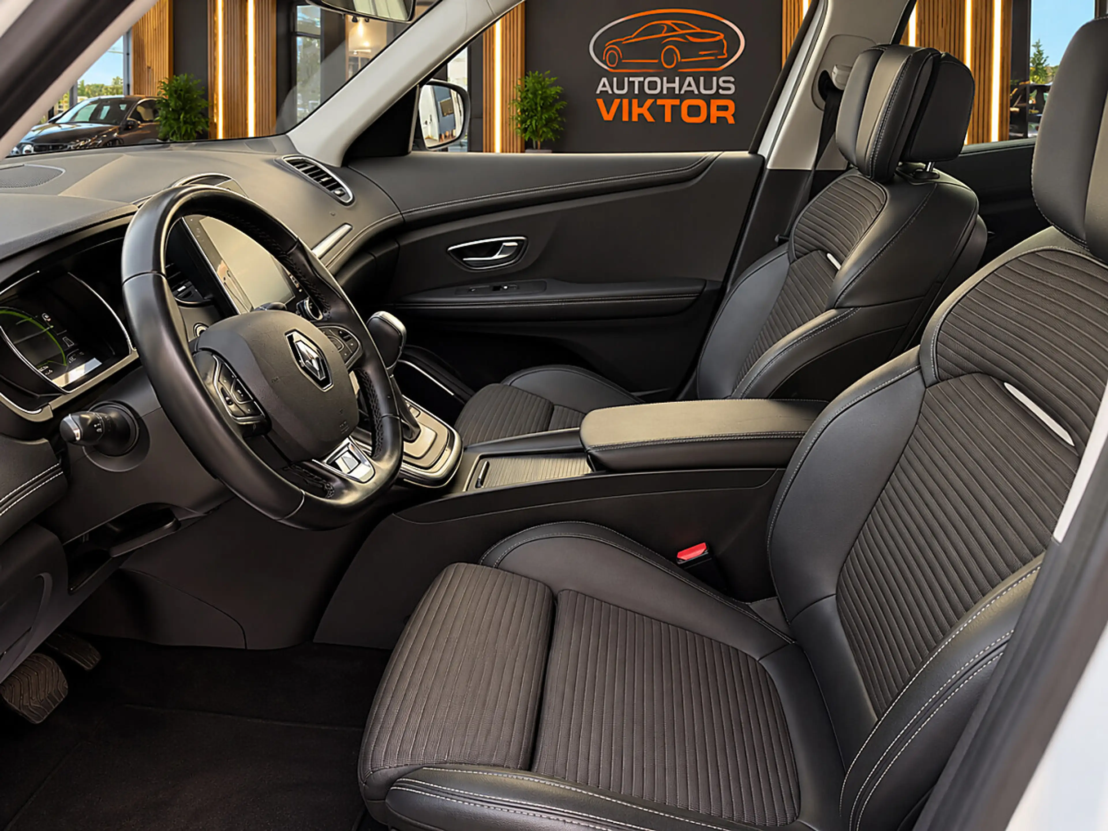 Renault Grand Scenic Grand Scénic Scenic IV 1.6 dCi 160 ENERGY BOSE ... — photo 10