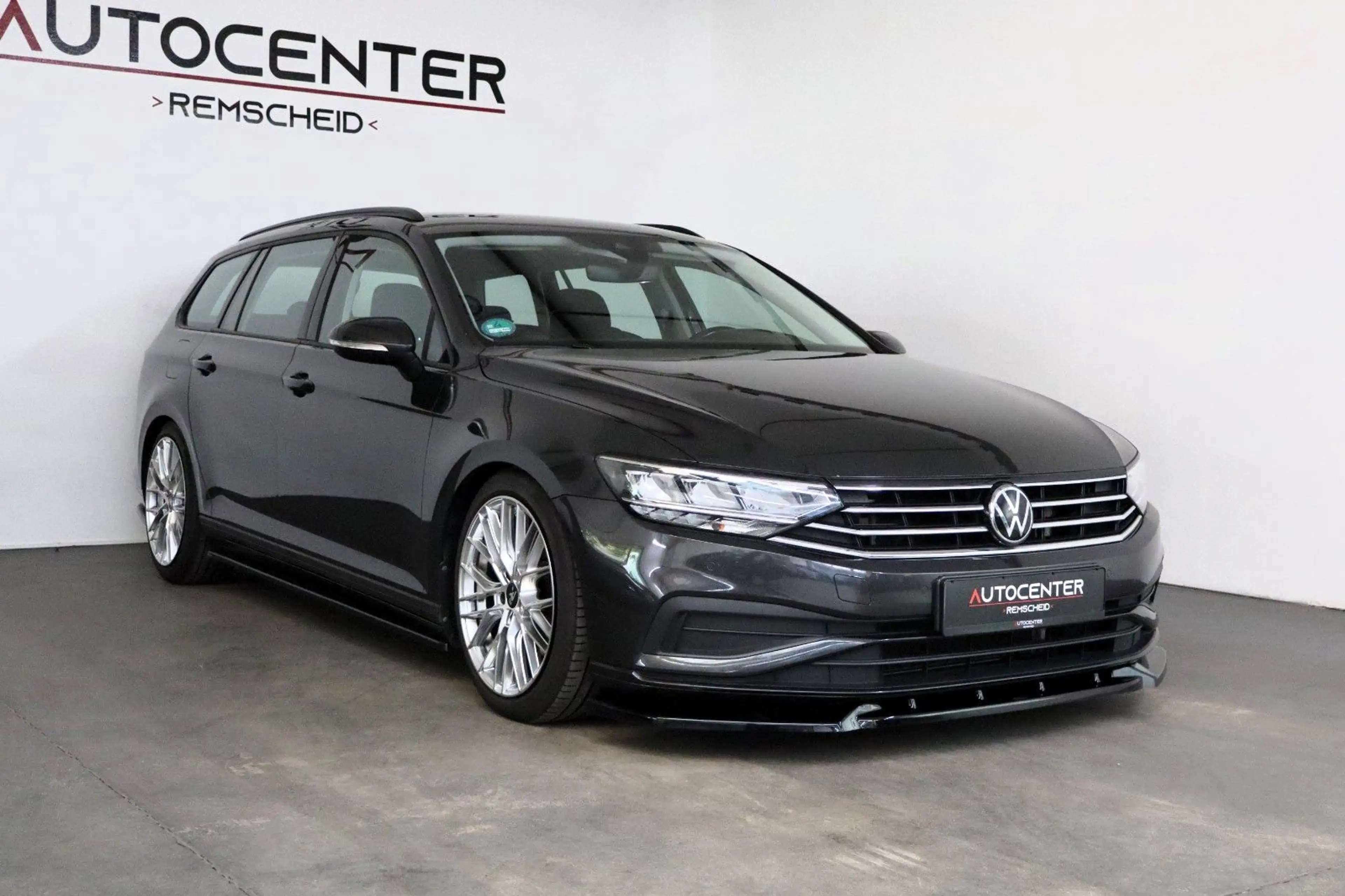 Volkswagen Passat Variant 2,0 TDI Conceptline DAB CarPlay — photo 3