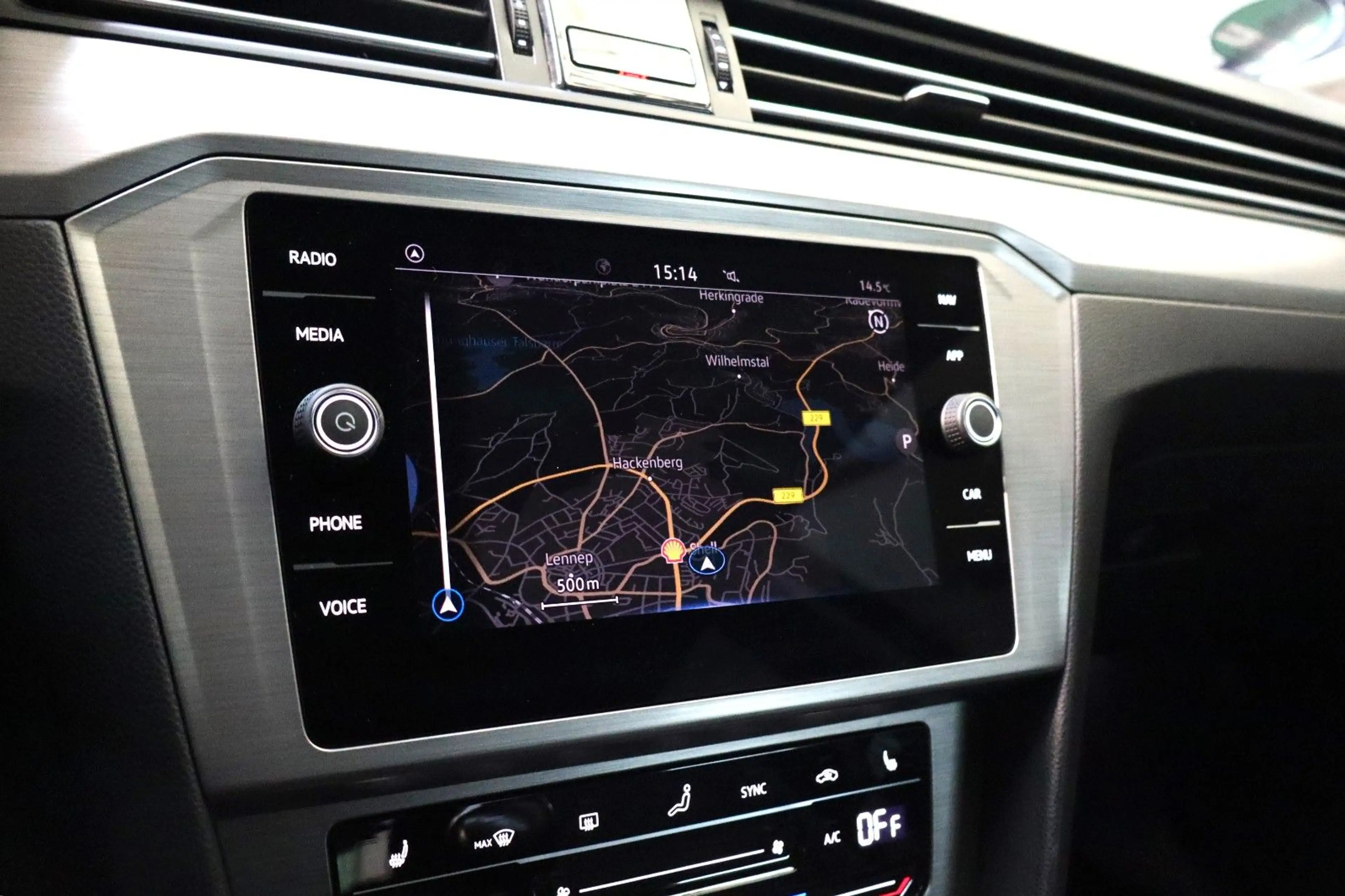 Volkswagen Passat Variant 2,0 TDI Conceptline DAB CarPlay — photo 9