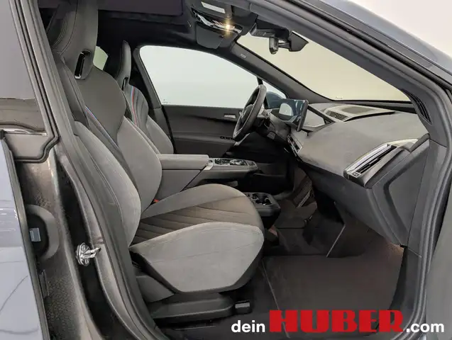 BMW iX xDrive45 Ansicht 21