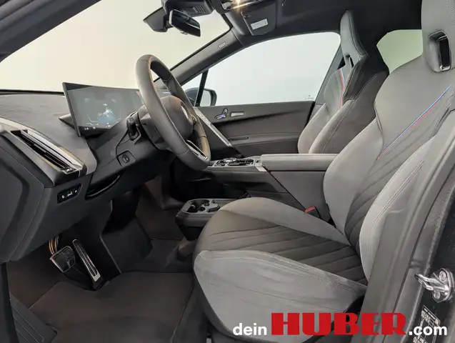 BMW iX xDrive45 Ansicht 9