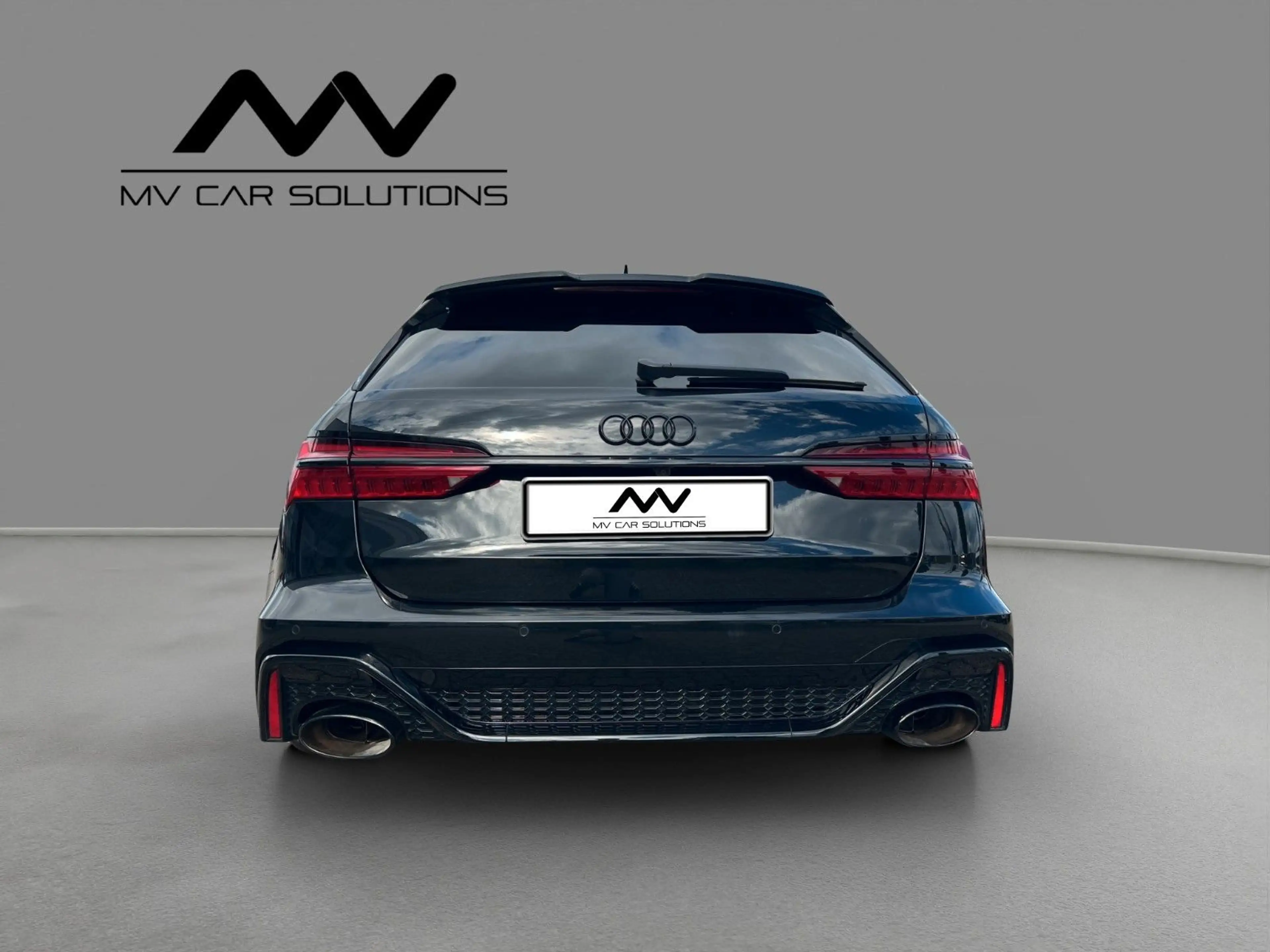 Audi RS6 Dynamik Paket 22" Massage 280 km/h Standhzg — photo 5