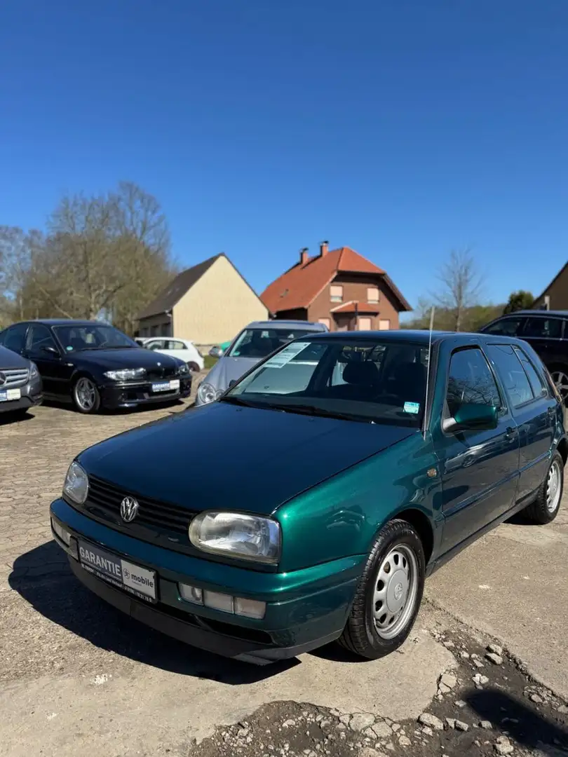 Volkswagen Golf 1.6 Comfortline 1Hand TÜV/Neu service Vw Verde - 1