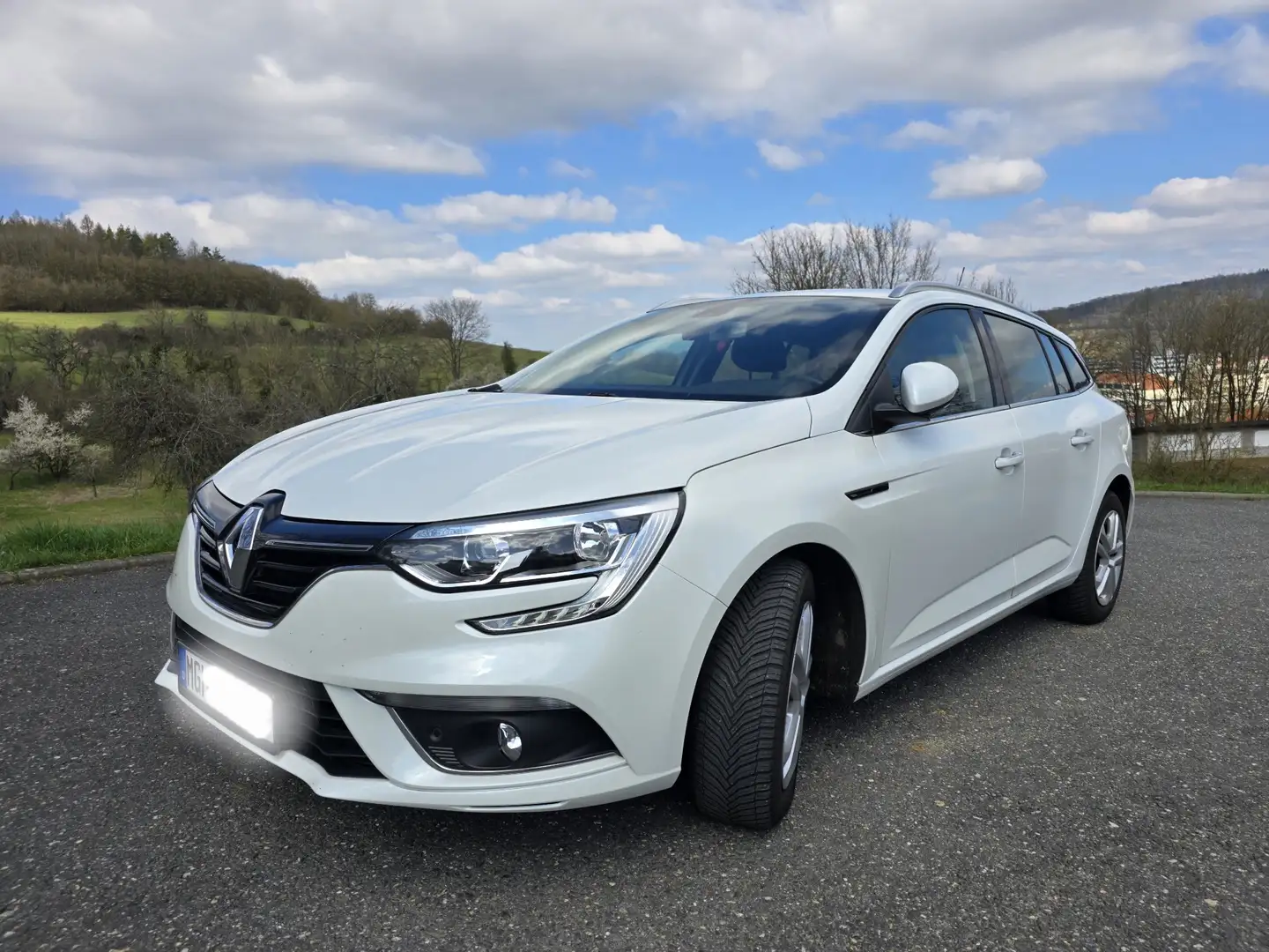 Renault Megane Grandtour ENERGY TCe 130 EDC INTENS Wit - 1