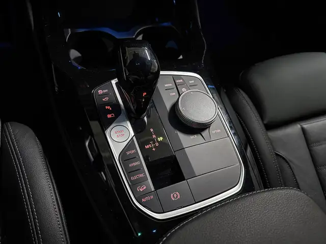 BMW X3 view 14