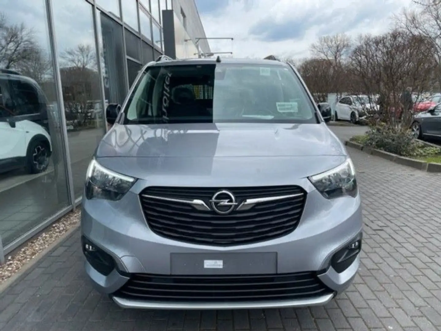 Opel Combo Life E Ultimate N1+180° CAM+LENKHEIZ+SPURA siva - 2