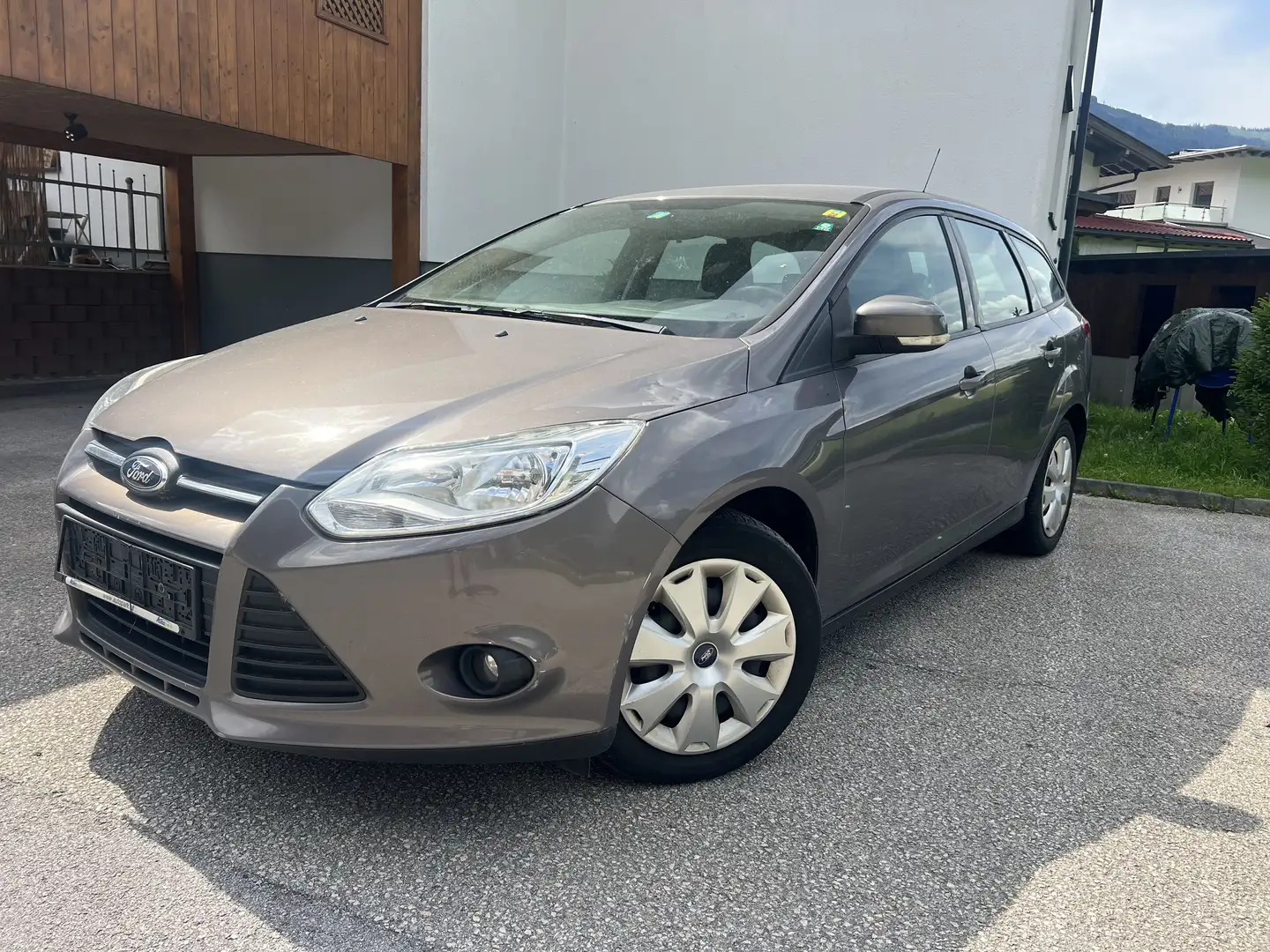Ford Focus Turnier 1.6 TDCi DPF Champions Edition - 1