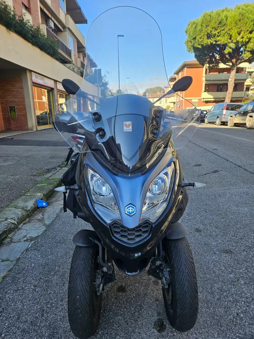 Piaggio MP3 300 HPE Noir - 2