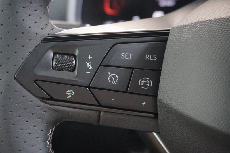 SEAT Arona Style1.0 TSI DSG*NEUES MODELL*NAVI*ACC — photo 11