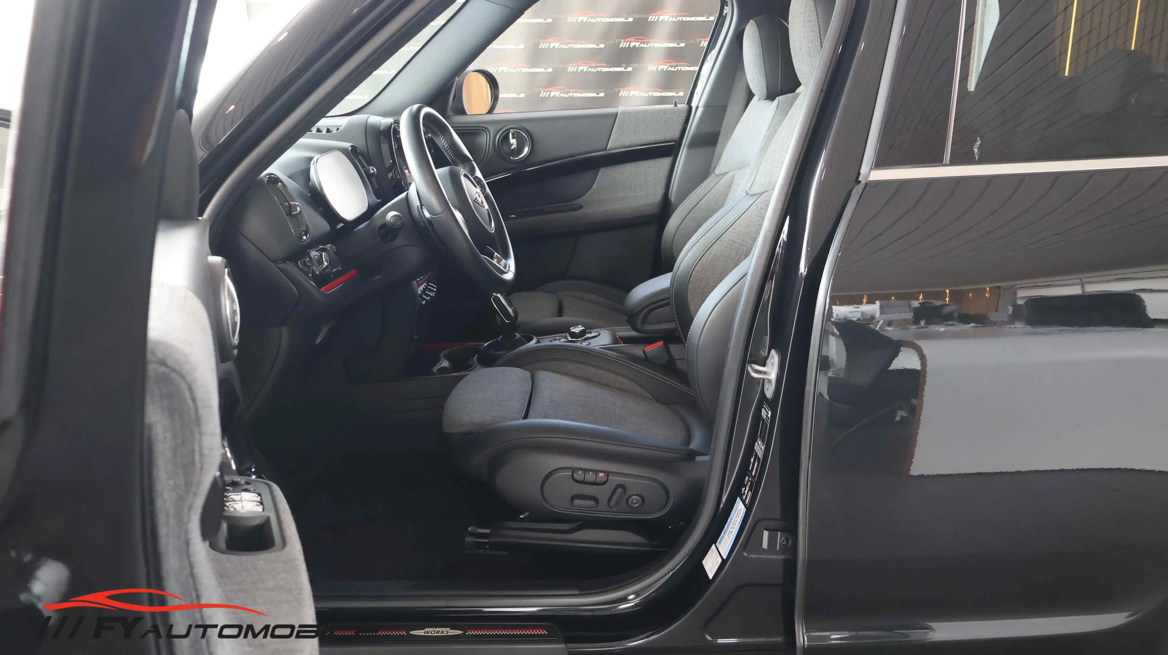 MINI John Cooper Works Countryman Trim * Standheizung — photo 13